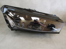 Laden Sie das Bild in den Galerie-Viewer, Frontscheinwerfer Skoda Enyaq 5LB941016A LED Rechts Scheinwerfer Headlight SCH9672010052yq