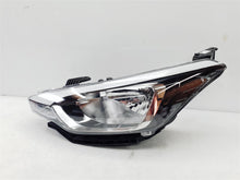 Load image into Gallery viewer, Frontscheinwerfer Hyundai I20 92101-C8000 Links Scheinwerfer Headlight