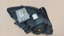 Laden Sie das Bild in den Galerie-Viewer, Frontscheinwerfer Mercedes-Benz W245 W169 A1698208361 A1698209826 Xenon Links SCH1776851994jj