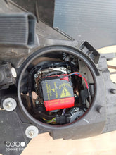 Laden Sie das Bild in den Galerie-Viewer, Frontscheinwerfer Citroën C6 0301221281 9660983380 Xenon Links Headlight