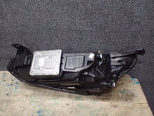 Laden Sie das Bild in den Galerie-Viewer, Frontscheinwerfer Ford Focus MX7B-13E014-EB Rechts Scheinwerfer Headlight SCH6633070015mk