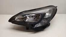 Laden Sie das Bild in den Galerie-Viewer, Frontscheinwerfer Opel Corsa E 39108222 Halogen Links Scheinwerfer Headlight