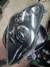 Laden Sie das Bild in den Galerie-Viewer, Frontscheinwerfer Opel Astra H Xenon Rechts Scheinwerfer Headlight SCH9256177752xy