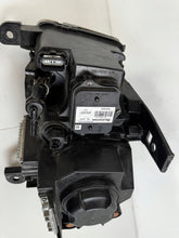 Laden Sie das Bild in den Galerie-Viewer, Frontscheinwerfer Jeep Cherokee Wk2 Rechts Scheinwerfer Headlight SCH3983901503dw
