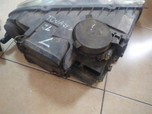 Load image into Gallery viewer, Frontscheinwerfer VW Touareg 7L6941015BK Xenon Links Scheinwerfer Headlight SCH9595289560rd