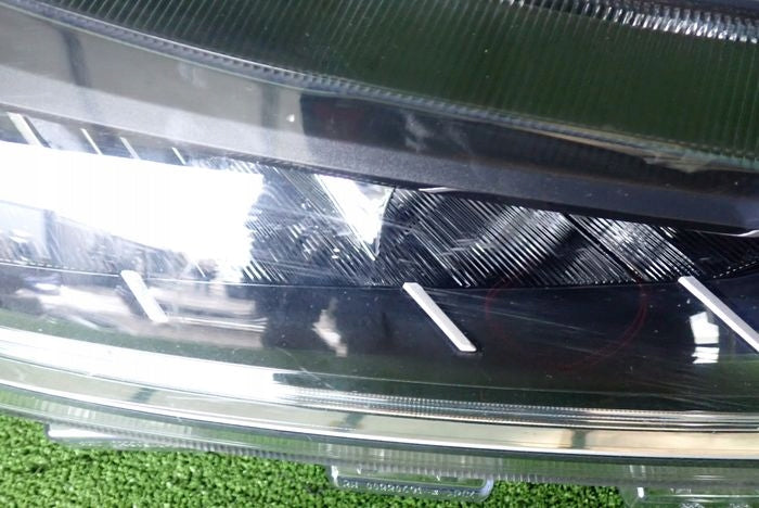 Frontscheinwerfer Ford Focus NX7B-13E014-CD Rechts Scheinwerfer Headlight SCH7438653640ut