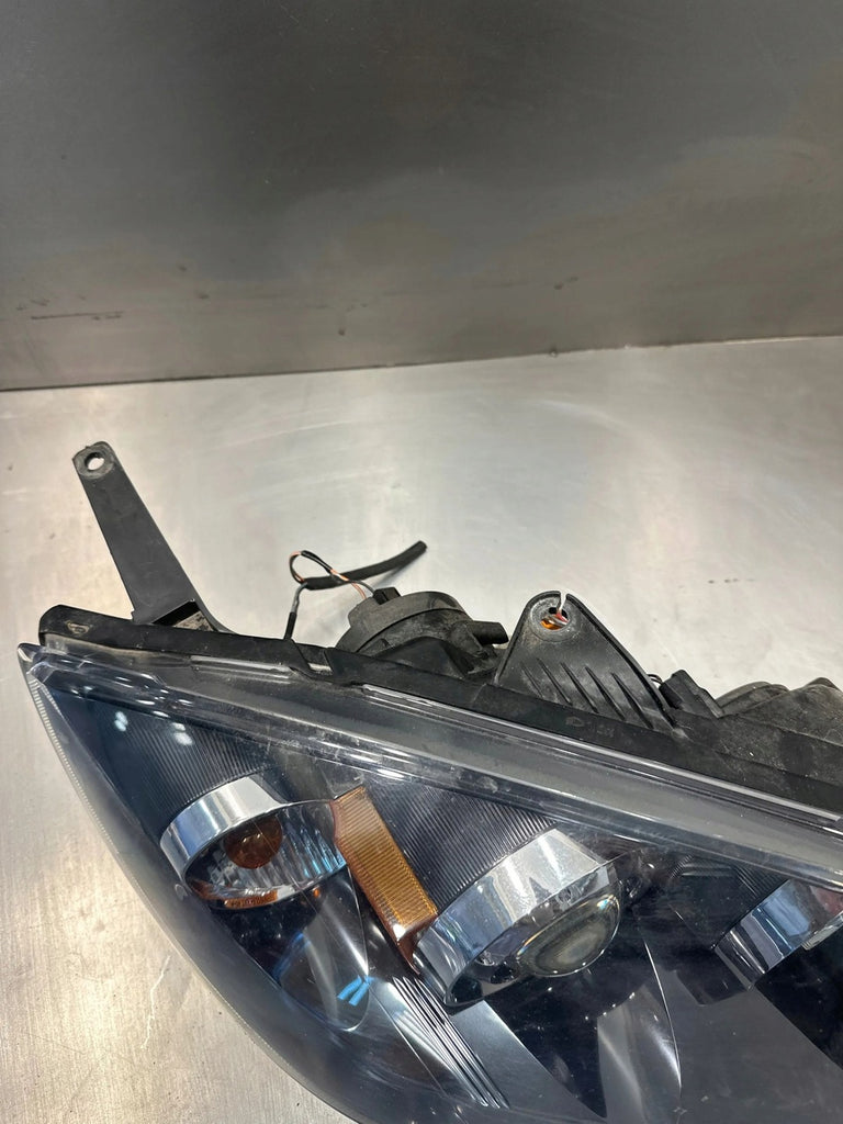 Frontscheinwerfer Mazda 3 I MAA77084 Rechts Scheinwerfer Headlight