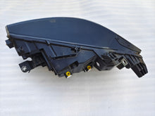 Laden Sie das Bild in den Galerie-Viewer, Frontscheinwerfer VW I 10B941006A Rechts Scheinwerfer Headlight SCH9793866798je
