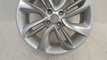 Laden Sie das Bild in den Galerie-Viewer, 1x Alufelge 17 Zoll 7.0" 4x100 44ET Opel Corsa E Rim Wheel FEL9164600206bo