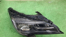 Laden Sie das Bild in den Galerie-Viewer, Frontscheinwerfer Opel Astra 39195689 Full LED Rechts Scheinwerfer Headlight