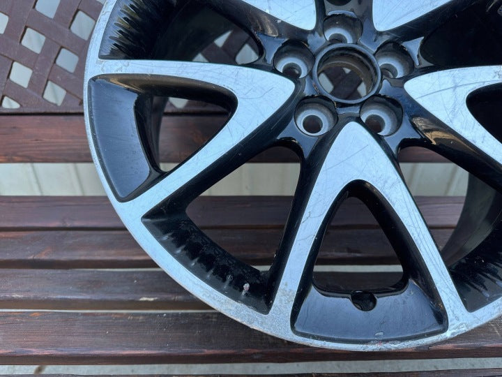 1x Alufelge 17 Zoll 5x100 Toyota Yaris Rim Wheel FEL6084329165be