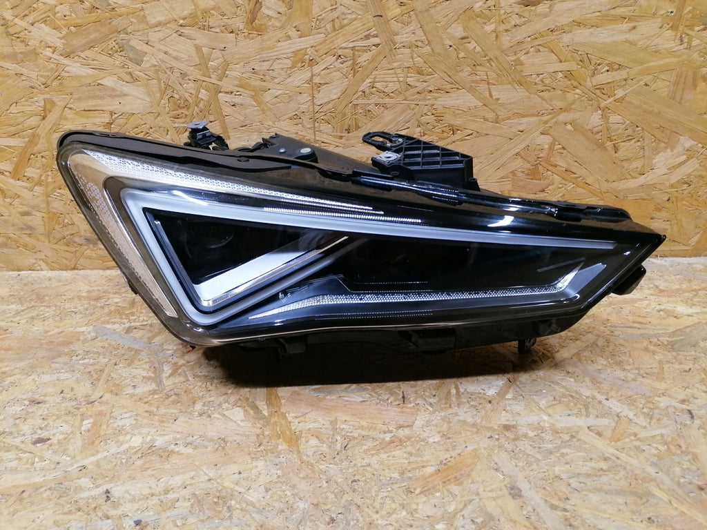 Frontscheinwerfer Cupra Formentor 5FG941036B Full LED Rechts Headlight SCH9439928304av