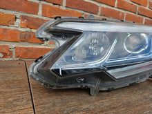 Load image into Gallery viewer, Frontscheinwerfer Honda Crv IV LED Ein Stück (Rechts oder Links) Headlight