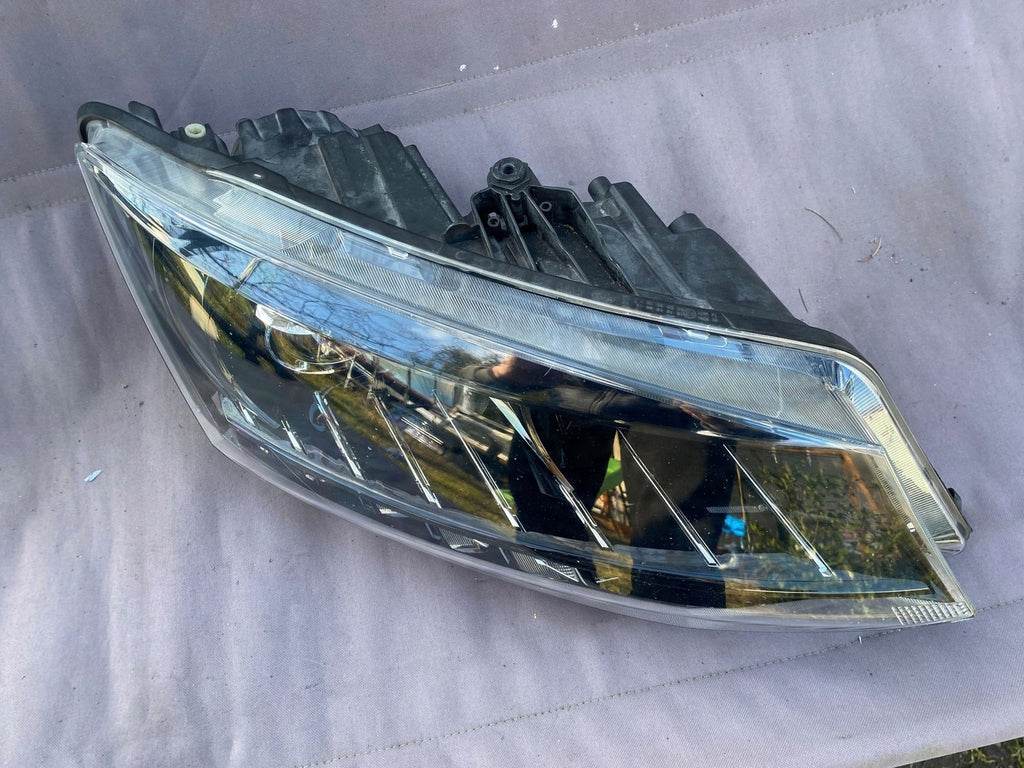 Frontscheinwerfer Skoda Fabia 6V1941016A 1EL01182402 Rechts Headlight