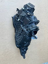 Load image into Gallery viewer, Frontscheinwerfer Volvo S60 V60 II 22025905 Links Scheinwerfer Headlight SCH8262805930ll