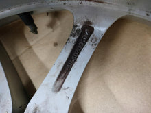 Laden Sie das Bild in den Galerie-Viewer, 1x Alufelge 17 Zoll 7.5&quot; 5x114.3 55ET Silber 403004671R Renault Megane Rim Wheel