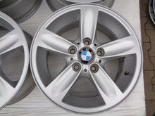 Laden Sie das Bild in den Galerie-Viewer, 4x Alufelge 16 Zoll 7.0" 5x120 44ET Silber 6775619 BMW E88 E81 E91 E90 E82 E87 FEL9478257573jg