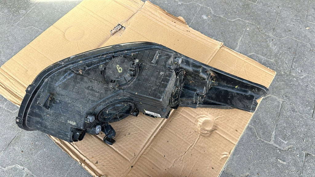 Frontscheinwerfer Hyundai I30 HYI3012 Ein Stück (Rechts oder Links) Headlight SCH5613056215pk