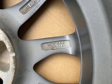 Load image into Gallery viewer, 1x Alufelge 16 Zoll 6.5" 5x114.3 42ET 18002-1665 Hyundai Rim Wheel FEL4270278690fk