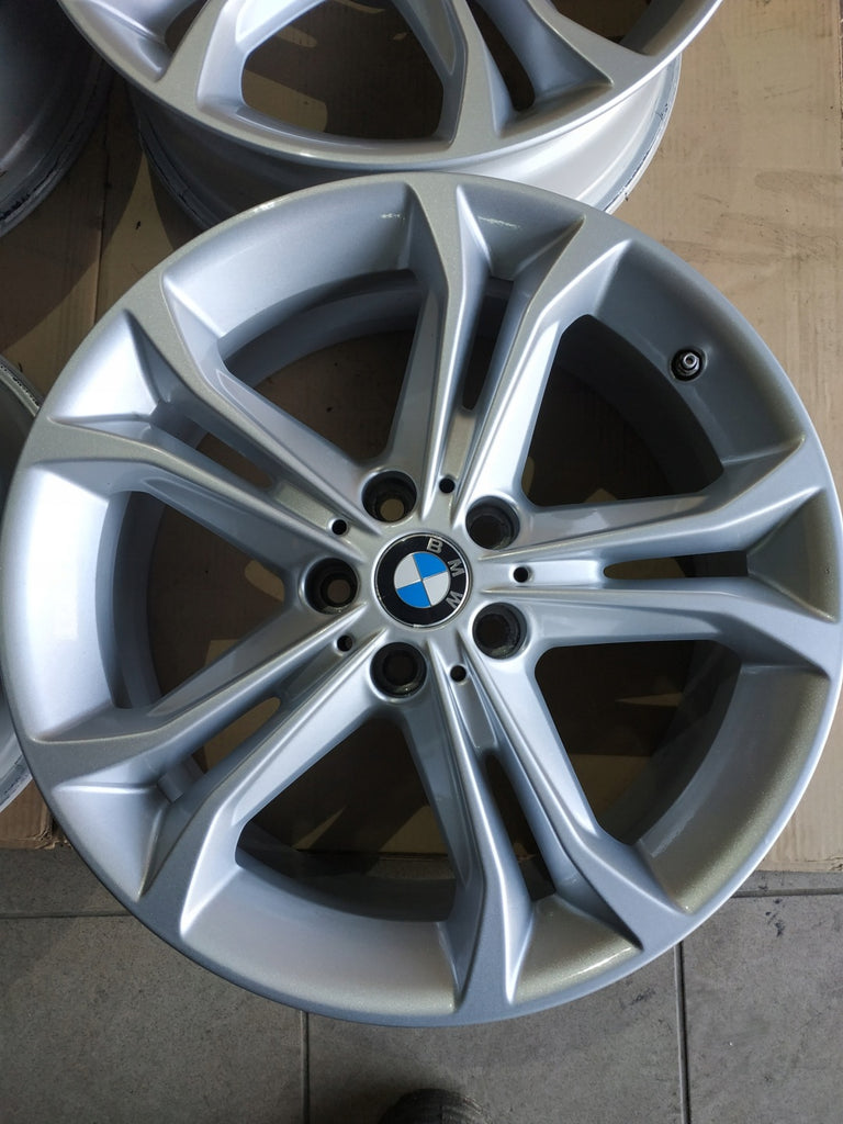 4x Alufelge 18 Zoll 7.0" 5x112 22ET Glanz Silber 6876918 BMW X3 G01 G02 FEL5828799598mp