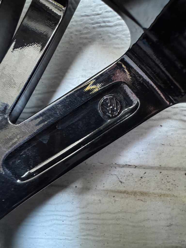 1x Alufelge 17 Zoll 7.0" 5x112 54ET Glanz Schwarz 5K0601025AS VW Golf VI I Caddy FEL7115469434oa