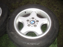 Laden Sie das Bild in den Galerie-Viewer, 4x Alufelge 16 Zoll 7.0" 5x120 20ET Glanz Weiß BMW Rim Wheel FEL4567017364za