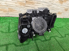 Load image into Gallery viewer, Frontscheinwerfer BMW 3 F30 F31 7338702 Xenon Rechts Scheinwerfer Headlight SCH4238731520sw
