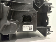 Laden Sie das Bild in den Galerie-Viewer, Frontscheinwerfer BMW 2 Active Tourer U06 5A42247-07 LED Rechts oder Links SCH1266514524ho