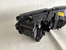 Laden Sie das Bild in den Galerie-Viewer, Frontscheinwerfer Skoda Octavia III 5E1941015D Links Scheinwerfer Headlight SCH7939953257sq