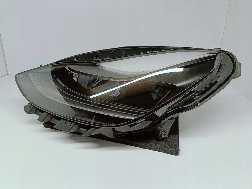 Frontscheinwerfer Mercedes-Benz Model 3 151495200D Links Scheinwerfer Headlight SCH4393637421xv