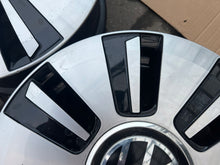 Load image into Gallery viewer, 1x Alufelge 15 Zoll 5.0" 4x100 1S0601025AH VW Rim Wheel FEL7953442523fv