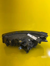 Laden Sie das Bild in den Galerie-Viewer, Frontscheinwerfer BMW 2 U06 5A42244-06 LED Rechts Scheinwerfer Headlight SCH2660140145mb
