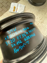 Laden Sie das Bild in den Galerie-Viewer, 1x Alufelge 20 Zoll 9.0" 5x112 35ET Matt Schwarz 6883765 BMW X5 G05 G06 FEL8585902156hx