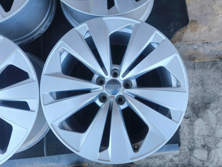 4x Alufelge 19 Zoll 8.5" 5x112 20ET 4M8601025 Audi Q5 Q3 Passat Phaeton FEL7324142562ll