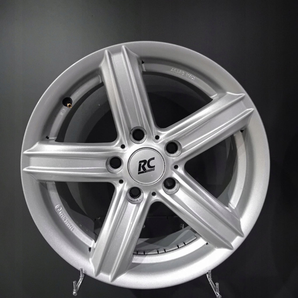 4x Alufelge 16 Zoll 7.0" 5x120 31ET Silber KBA48137 BMW E46 E91 F30 E90 F31 FEL7903890900uu
