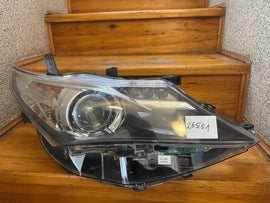 Frontscheinwerfer Toyota Auris 81110-02E40 Xenon Rechts Scheinwerfer Headlight