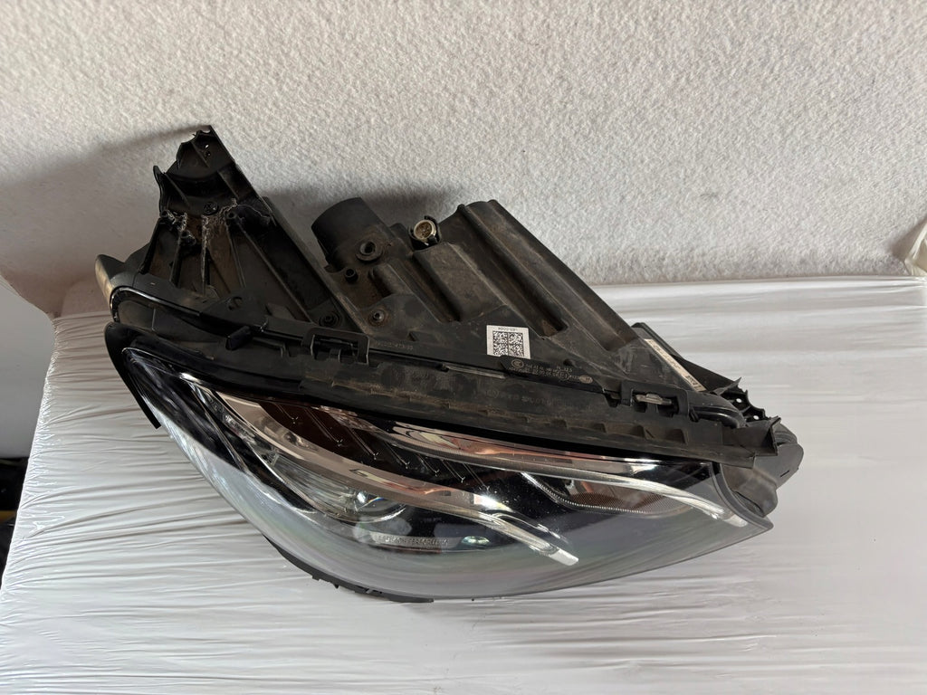 Frontscheinwerfer Mercedes-Benz W213 A2139067606KZ LED Rechts Headlight SCH3971304714fc