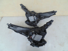 Laden Sie das Bild in den Galerie-Viewer, Frontscheinwerfer Toyota Prius Ein Stück (Rechts oder Links) Headlight SCH5952107193mb