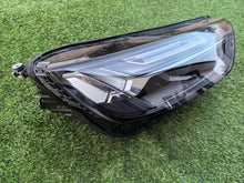 Laden Sie das Bild in den Galerie-Viewer, Frontscheinwerfer Audi Q5 80A941036E Full LED Ein Stück (Rechts oder Links)