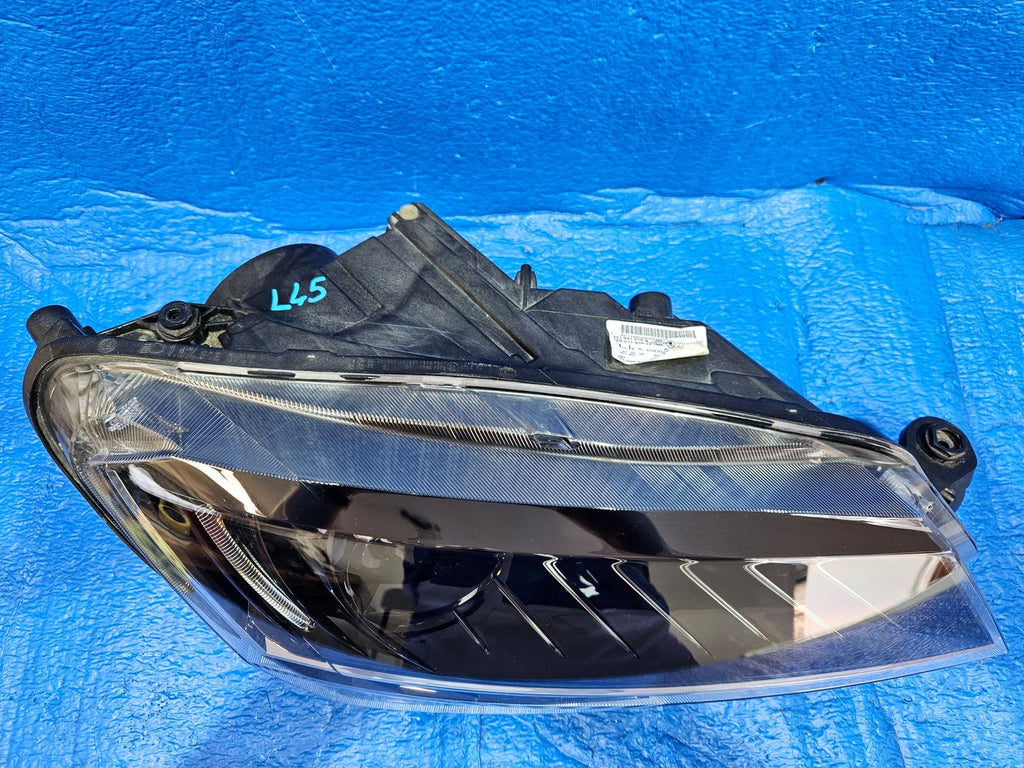 Frontscheinwerfer Skoda Superb III 3V1941016A Bi-Xenon Rechts Headlight