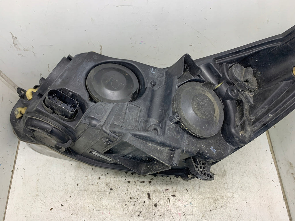 Frontscheinwerfer Ford Focus BM51-13W029-RA Rechts Scheinwerfer Headlight SCH1137481176zh