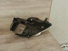 Laden Sie das Bild in den Galerie-Viewer, Frontscheinwerfer VW Passat 3C0941751G Xenon Links Scheinwerfer Headlight SCH3231393773fk