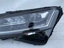 Laden Sie das Bild in den Galerie-Viewer, Frontscheinwerfer Skoda Superb III 3V1941015D LED Links Scheinwerfer Headlight