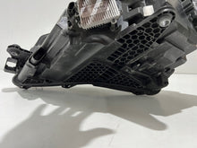 Load image into Gallery viewer, Frontscheinwerfer Skoda Superb III 3V1941016 Rechts Scheinwerfer Headlight SCH5811016298pk