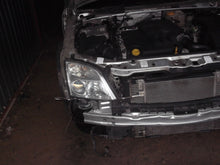 Laden Sie das Bild in den Galerie-Viewer, Frontscheinwerfer Opel Vectra C Xenon Ein Stück (Rechts oder Links) Headlight