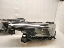 Laden Sie das Bild in den Galerie-Viewer, Frontscheinwerfer Alfa Romeo 50572572 50572576 Full LED Ein Satz Headlight SCH5296572384pk