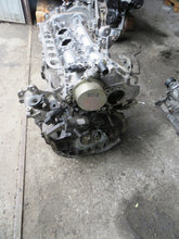 Laden Sie das Bild in den Galerie-Viewer, Motor Renault I M9R814 2.0 DCI Diesel Engine Unkomplett