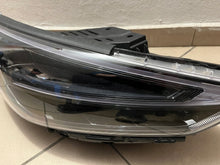 Laden Sie das Bild in den Galerie-Viewer, Frontscheinwerfer Hyundai I30 III 92102-G4600 LED Rechts Scheinwerfer Headlight