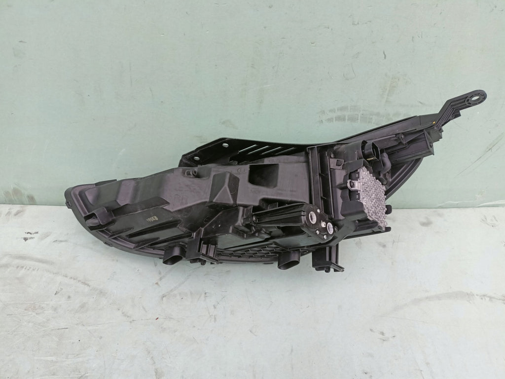 Frontscheinwerfer Hyundai I30 III 92102-G4 LED Rechts Scheinwerfer Headlight SCH4567317506zn
