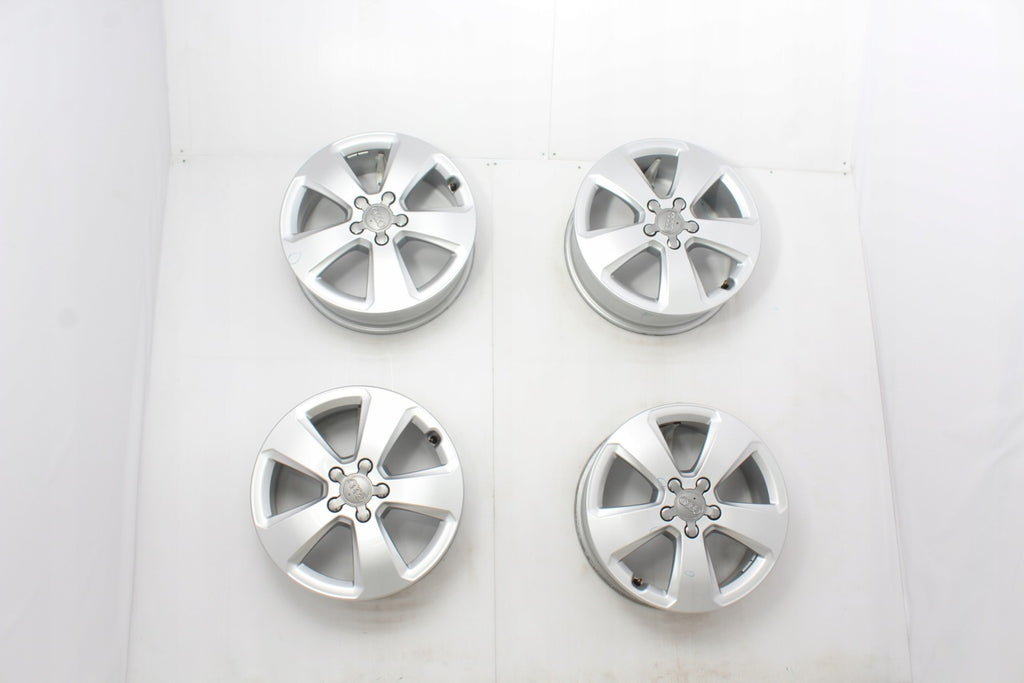 1x Alufelge 17 Zoll 6.0" 5x112 48ET Glanz Silber 8V0601025C Audi Rim Wheel FEL6946784736yn